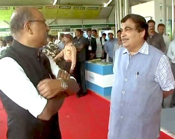 नितिन गडकरी