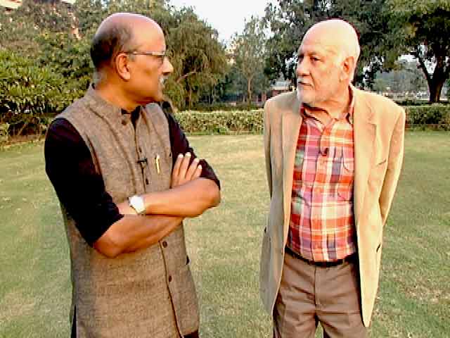 पाकिस्तान के पूर्व राजदूत अज़ीज़ अहमद ख़ान