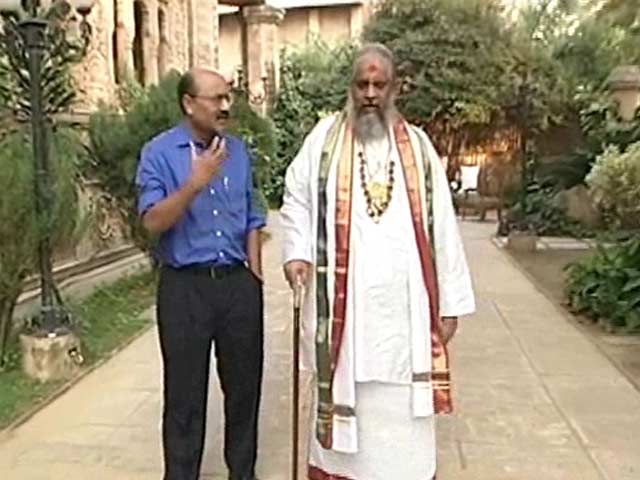 Chandraswami, Self-Styled Godman
